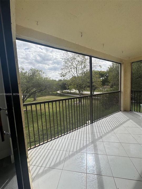 For Sale: $329,900 (3 beds, 2 baths, 1228 Square Feet)