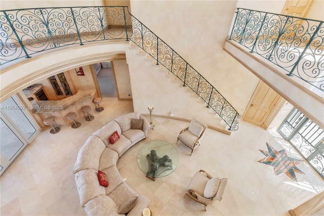 En Venta: $10,850,000 (5 camas, 3 baños, 4678 Pies cuadrados)