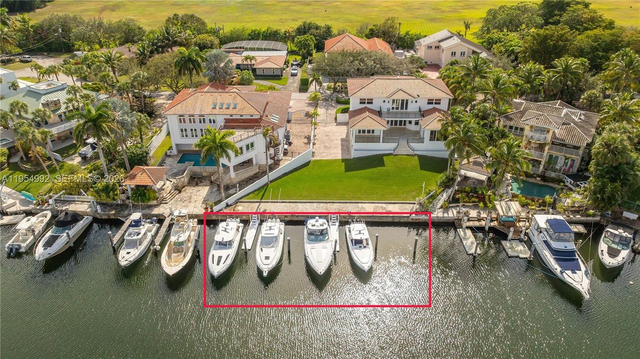 En Venta: $10,850,000 (5 camas, 3 baños, 4678 Pies cuadrados)