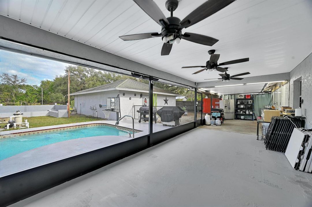 SCREENED PATIO