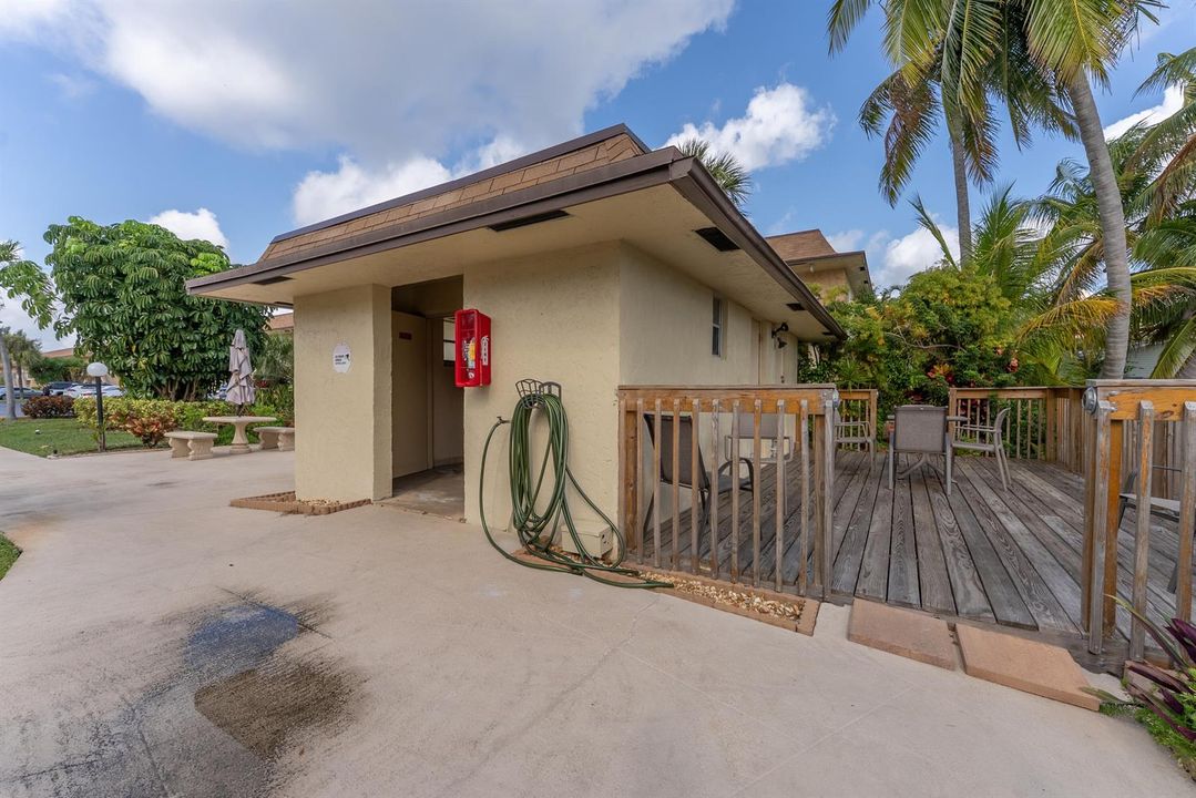 Woolf Realty_720 N Dixie-3281