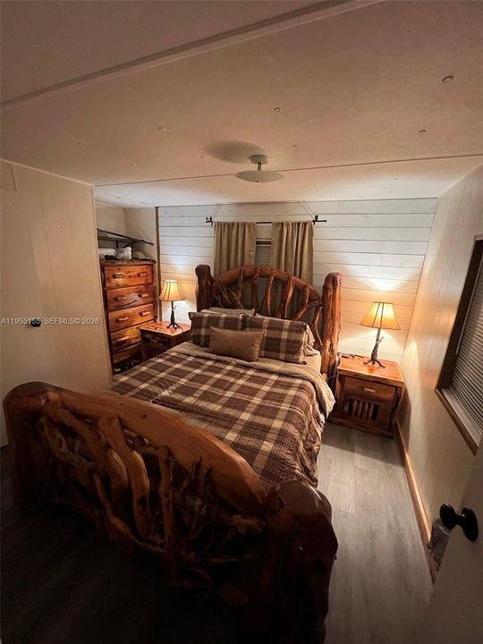 Vendido Recientemente: $350,900 (2 camas, 1 baños, 0 Pies cuadrados)