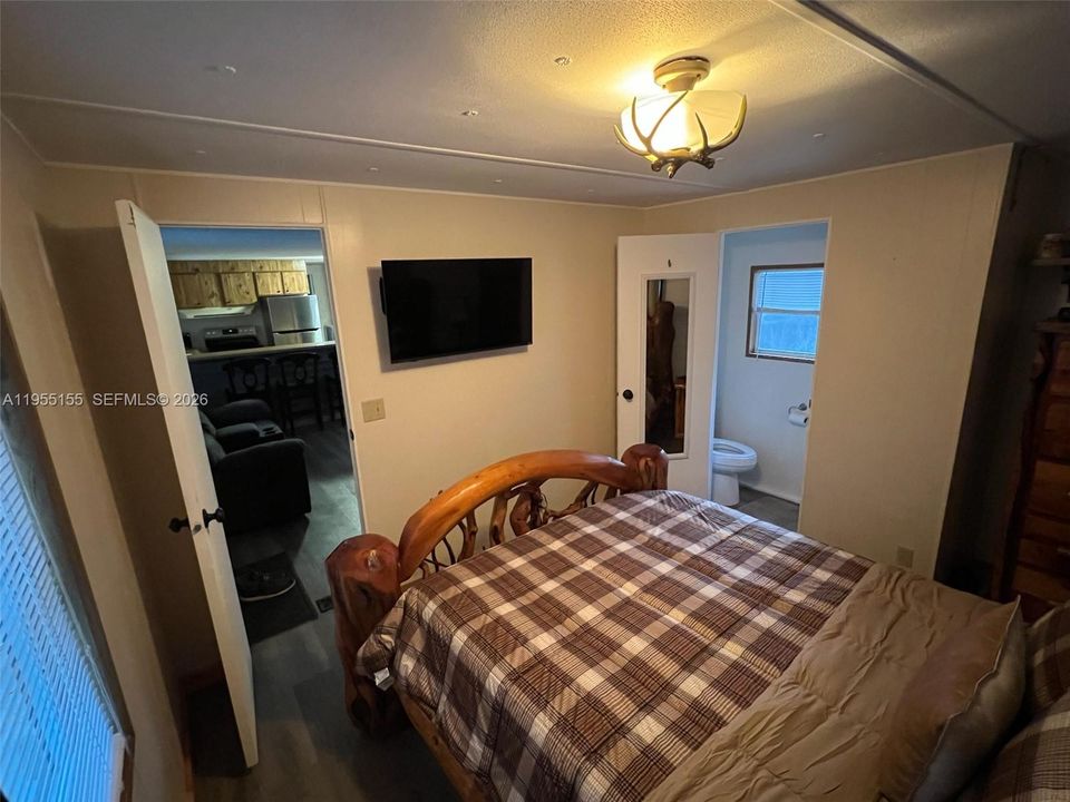 Vendido Recientemente: $350,900 (2 camas, 1 baños, 0 Pies cuadrados)