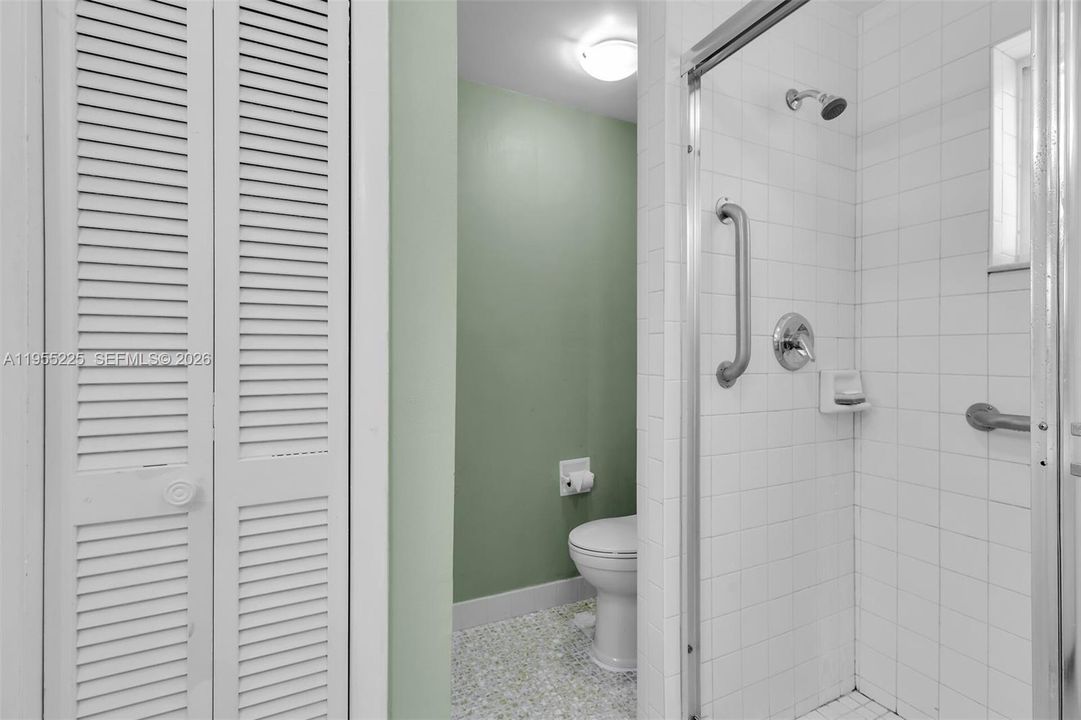 En Venta: $585,000 (3 camas, 2 baños, 1427 Pies cuadrados)