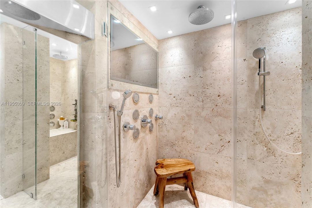 En Venta: $5,250,000 (3 camas, 3 baños, 3227 Pies cuadrados)
