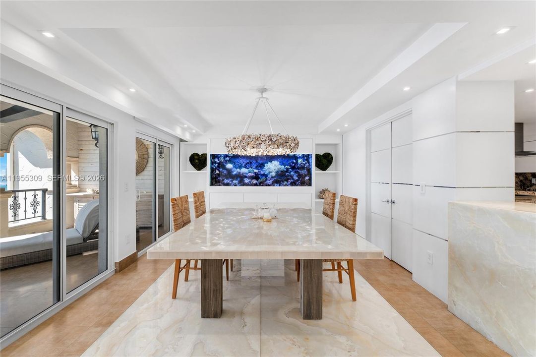 En Venta: $5,250,000 (3 camas, 3 baños, 3227 Pies cuadrados)