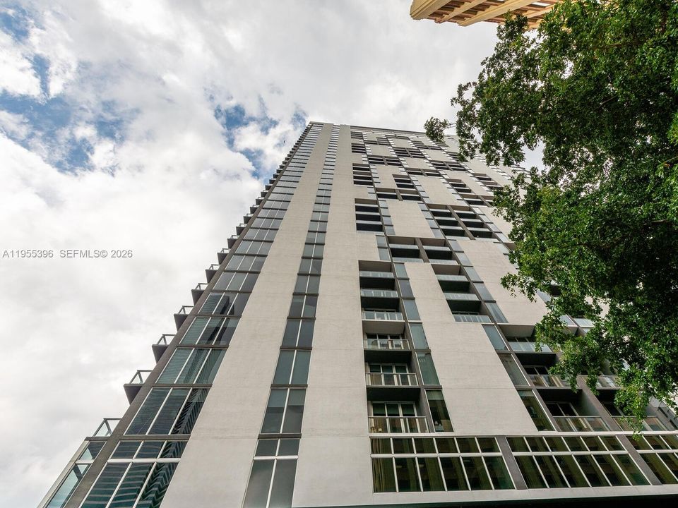 En Venta: $309,900 (0 camas, 1 baños, 526 Pies cuadrados)