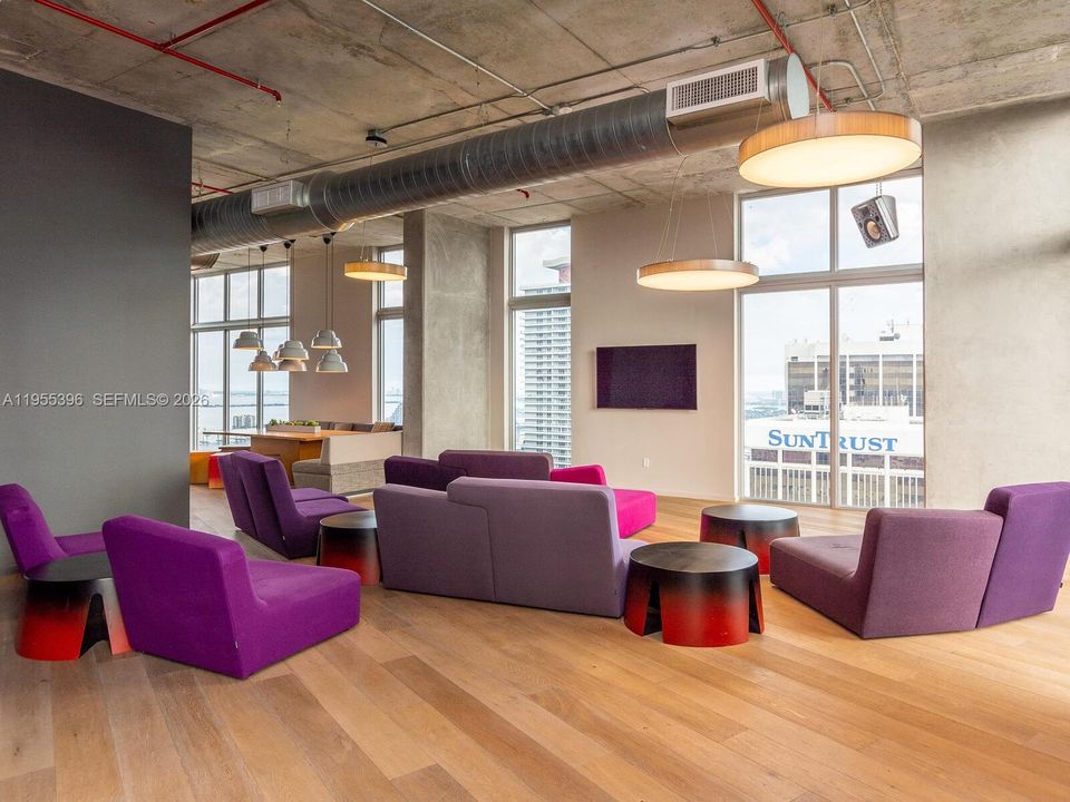 En Venta: $309,900 (0 camas, 1 baños, 526 Pies cuadrados)