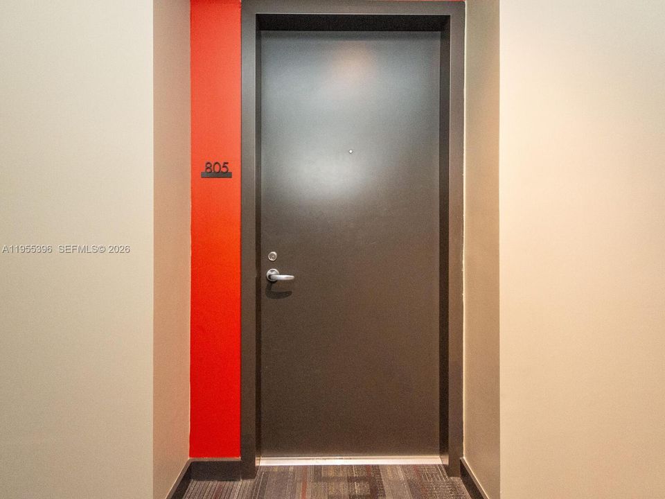 En Venta: $309,900 (0 camas, 1 baños, 526 Pies cuadrados)