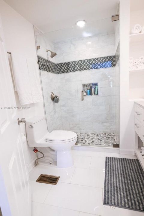 For Rent: $3,500 (3 beds, 2 baths, 1758 Square Feet)