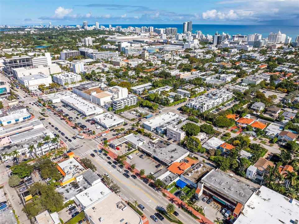На продажу: $11,000,000 (0 спален, 0 ванн, 0 Квадратных фут)