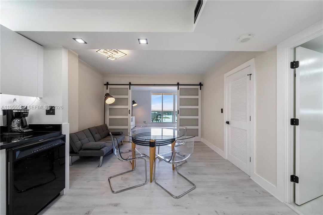 For Sale: $875,000 (0 beds, 1 baths, 600 Square Feet)
