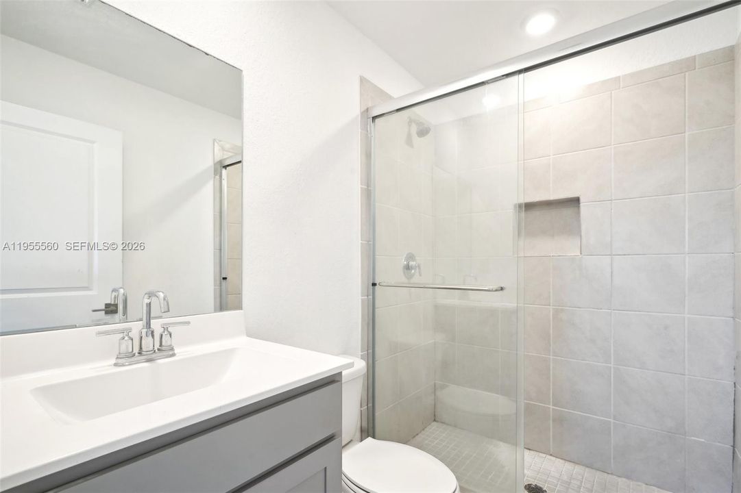 For Sale: $340,000 (4 beds, 3 baths, 1374 Square Feet)