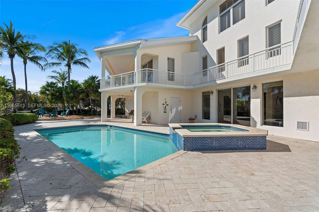 En Venta: $4,750,000 (4 camas, 4 baños, 4464 Pies cuadrados)