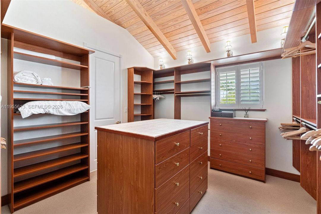 En Venta: $4,750,000 (4 camas, 4 baños, 4464 Pies cuadrados)