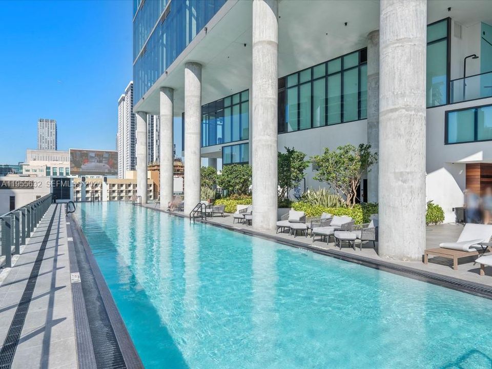 En Venta: $899,900 (1 camas, 2 baños, 665 Pies cuadrados)