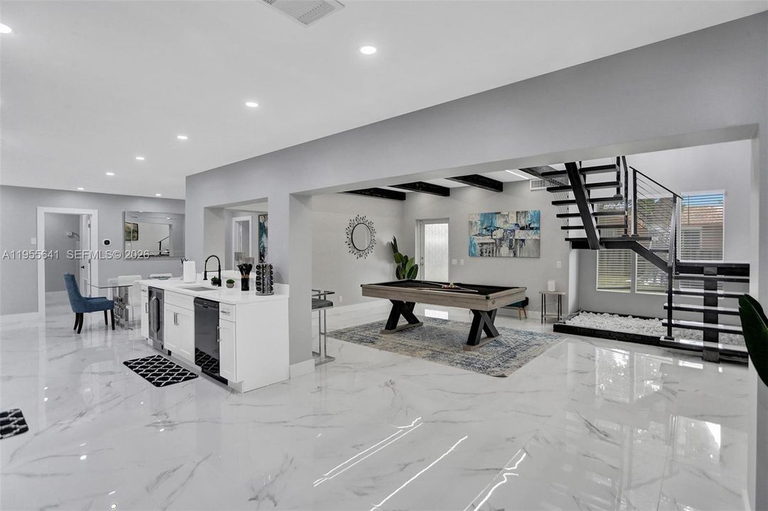 На продажу: $1,465,000 (5 спален, 4 ванн, 3095 Квадратных фут)