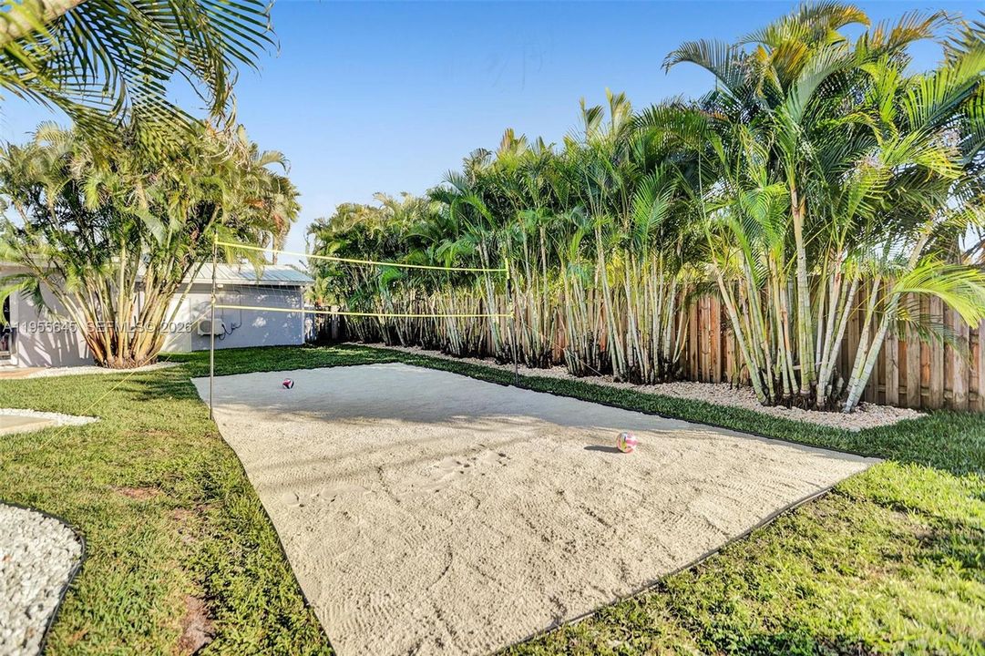 En Venta: $1,340,000 (6 camas, 4 baños, 2846 Pies cuadrados)