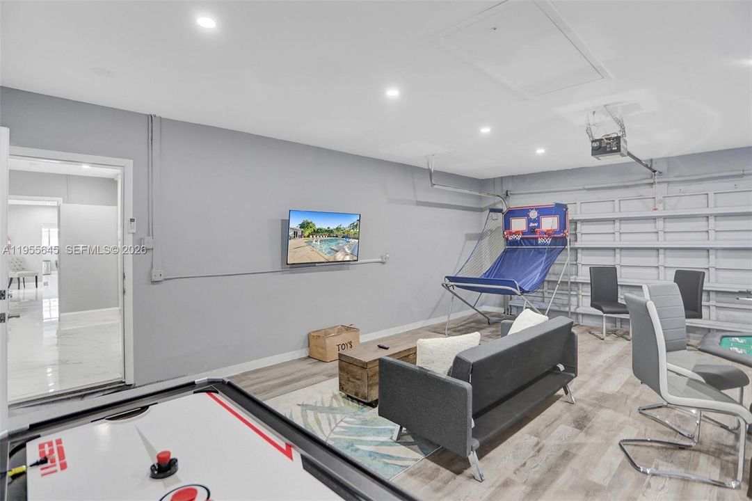 En Venta: $1,340,000 (6 camas, 4 baños, 2846 Pies cuadrados)