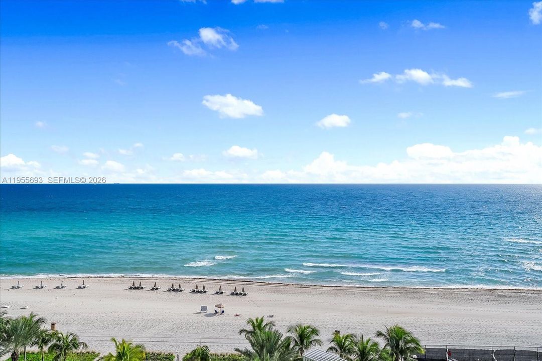 For Sale: $6,850,000 (4 beds, 5 baths, 3252 Square Feet)