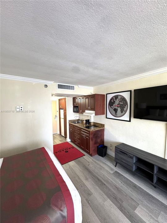 For Sale: $110,000 (0 beds, 1 baths, 420 Square Feet)