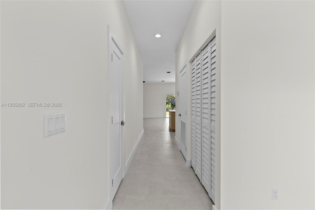 На продажу: $515,000 (4 спален, 2 ванн, 2147 Квадратных фут)
