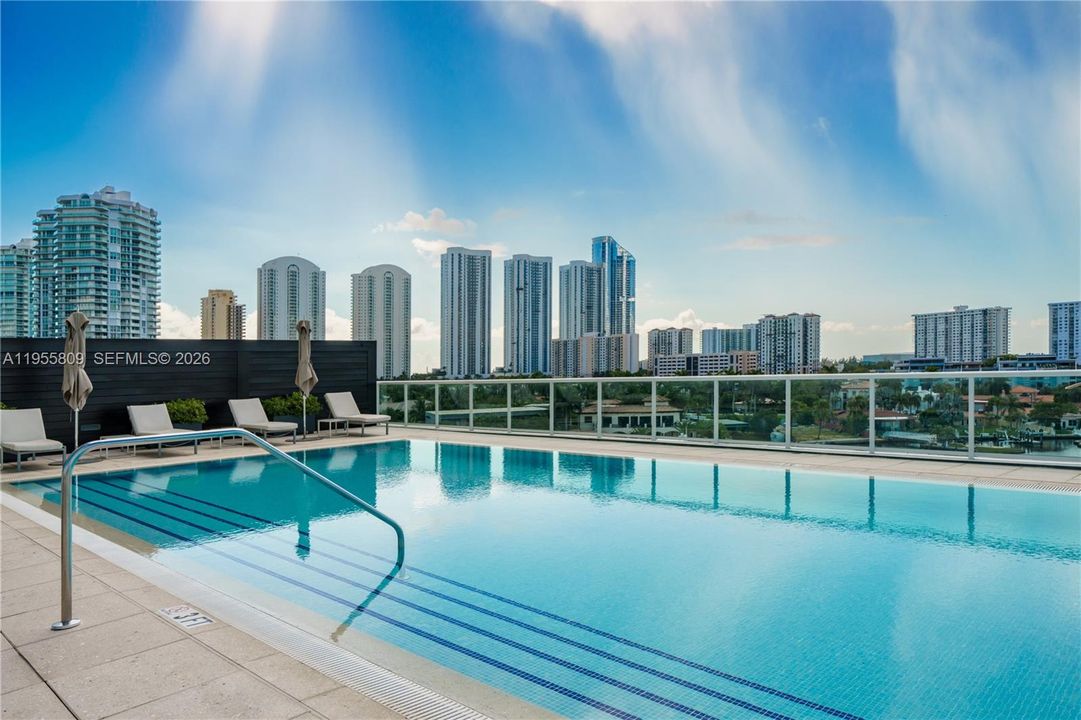 For Sale: $1,196,000 (3 beds, 2 baths, 1705 Square Feet)
