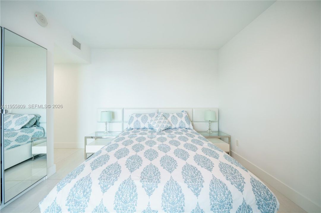 For Sale: $1,196,000 (3 beds, 2 baths, 1705 Square Feet)