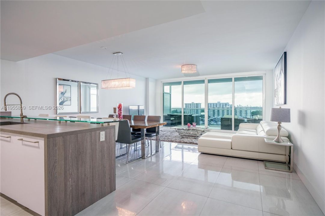 For Sale: $1,196,000 (3 beds, 2 baths, 1705 Square Feet)