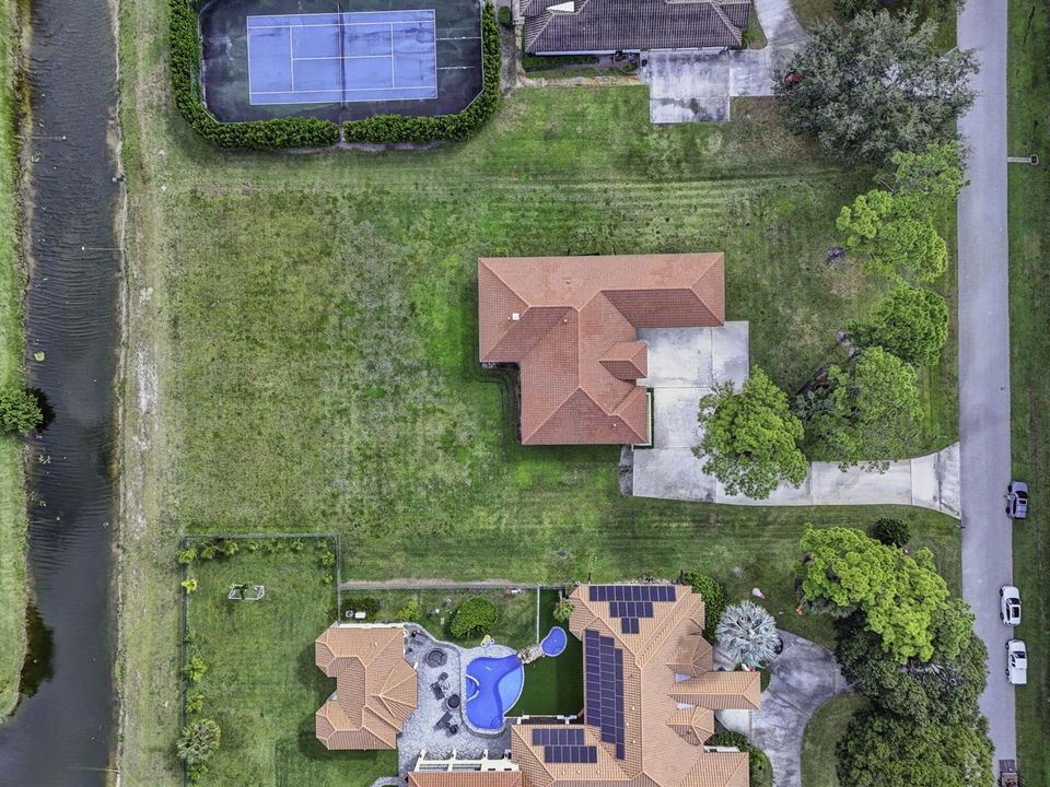 Exterior Aerial