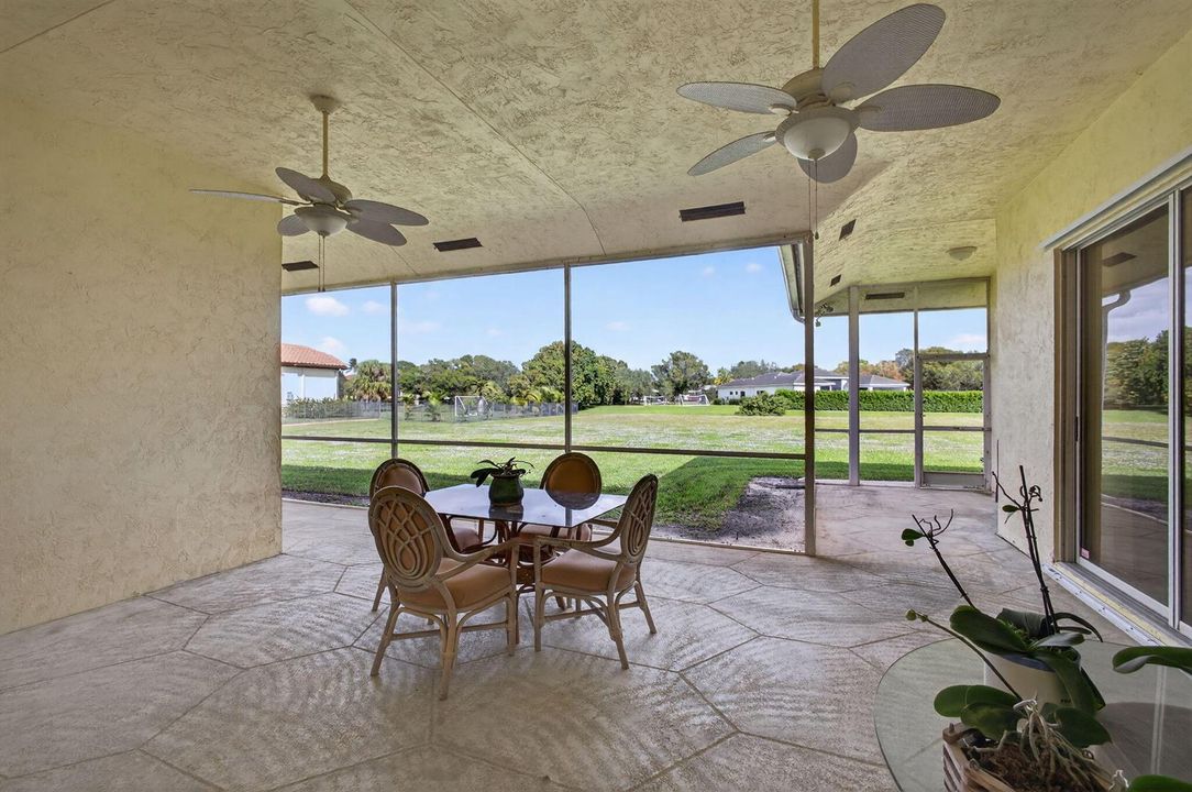 Screened Patio