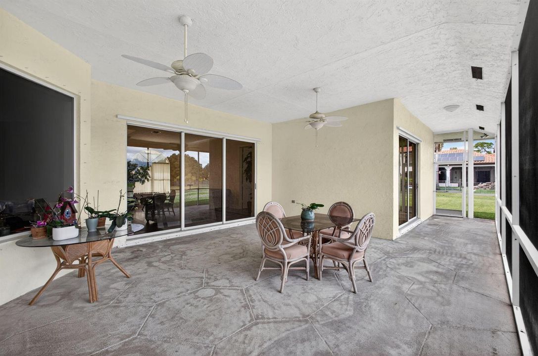 Screened Patio