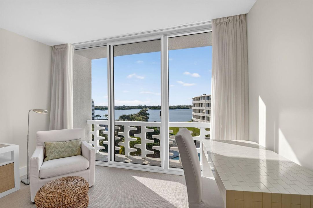 THE REGENCY 417