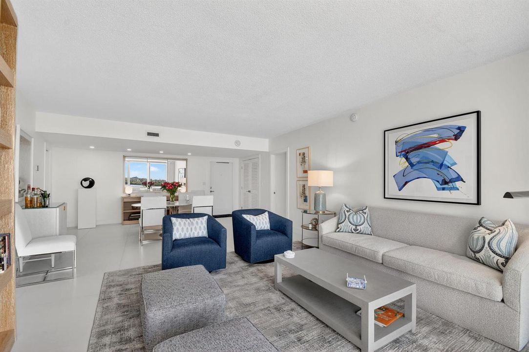 THE REGENCY 417