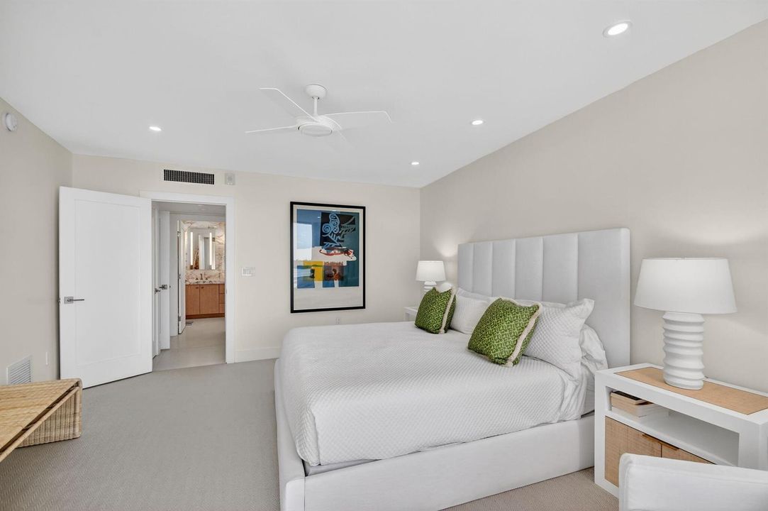 THE REGENCY 417