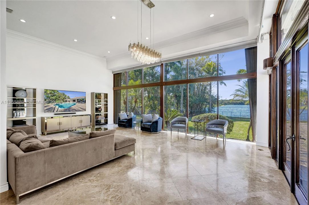 En Venta: $4,200,000 (7 camas, 6 baños, 5499 Pies cuadrados)