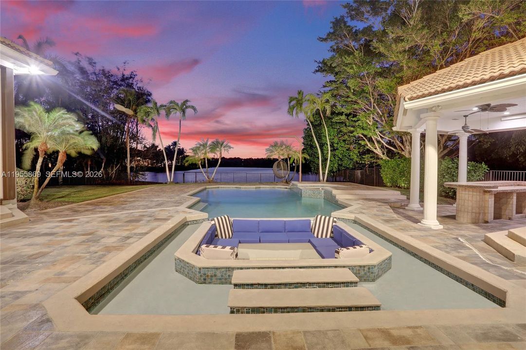 En Venta: $4,200,000 (7 camas, 6 baños, 5499 Pies cuadrados)