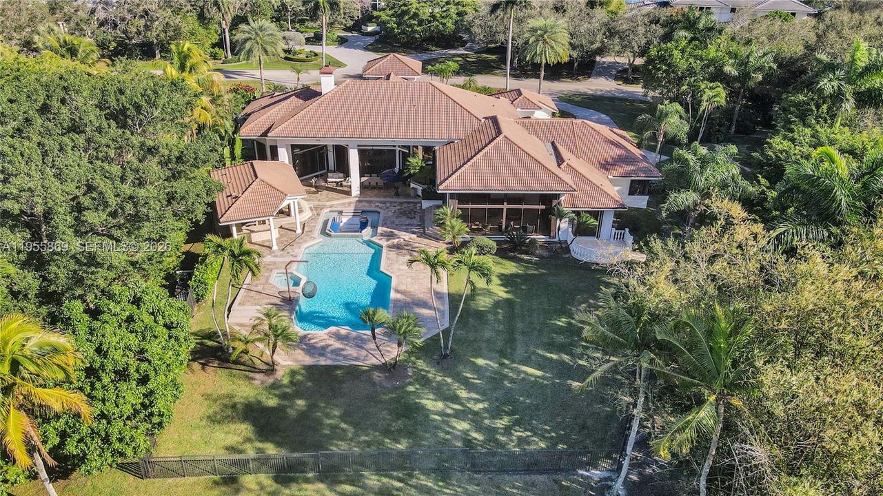 En Venta: $4,200,000 (7 camas, 6 baños, 5499 Pies cuadrados)