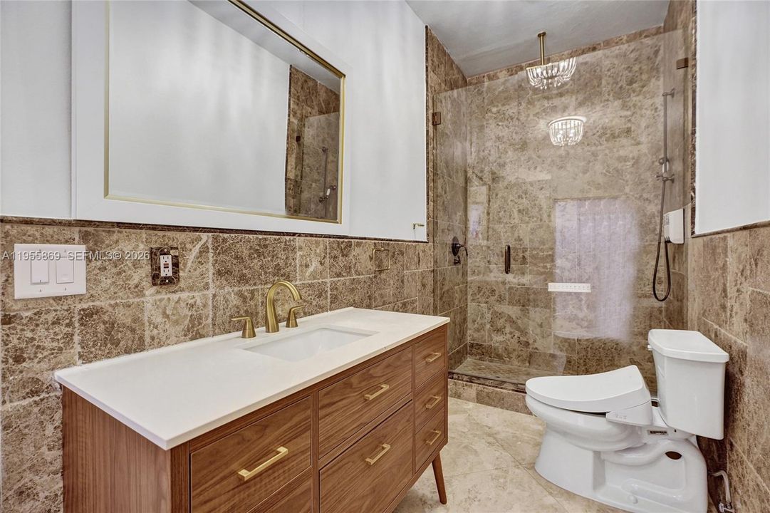 En Venta: $4,200,000 (7 camas, 6 baños, 5499 Pies cuadrados)