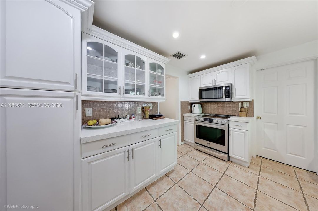 En Venta: $1,299,999 (3 camas, 2 baños, 1541 Pies cuadrados)