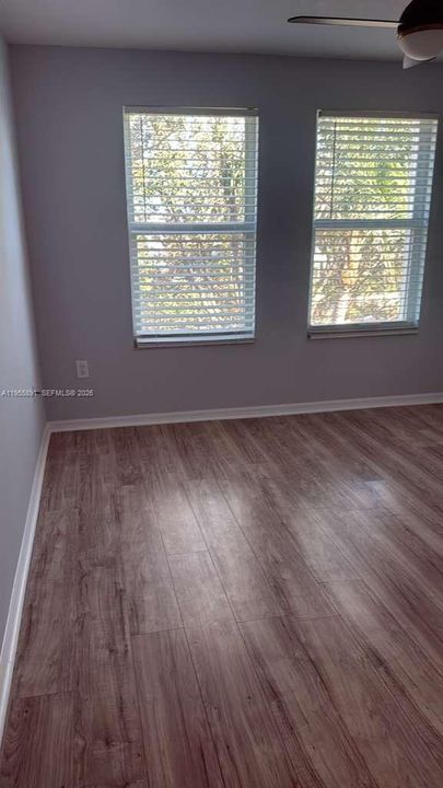 Recently Rented: $2,200 (2 beds, 2 baths, 1008 Square Feet)