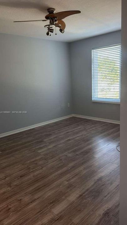 Recently Rented: $2,200 (2 beds, 2 baths, 1008 Square Feet)