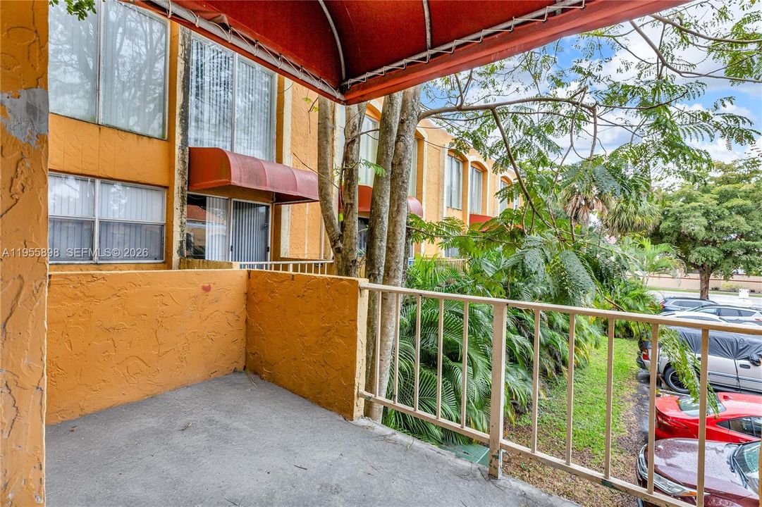 En Venta: $210,000 (2 camas, 2 baños, 1376 Pies cuadrados)