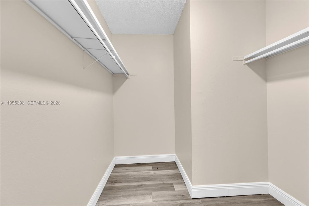 En Venta: $210,000 (2 camas, 2 baños, 1376 Pies cuadrados)