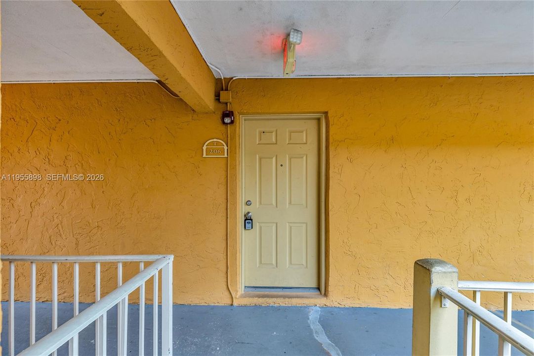 En Venta: $210,000 (2 camas, 2 baños, 1376 Pies cuadrados)