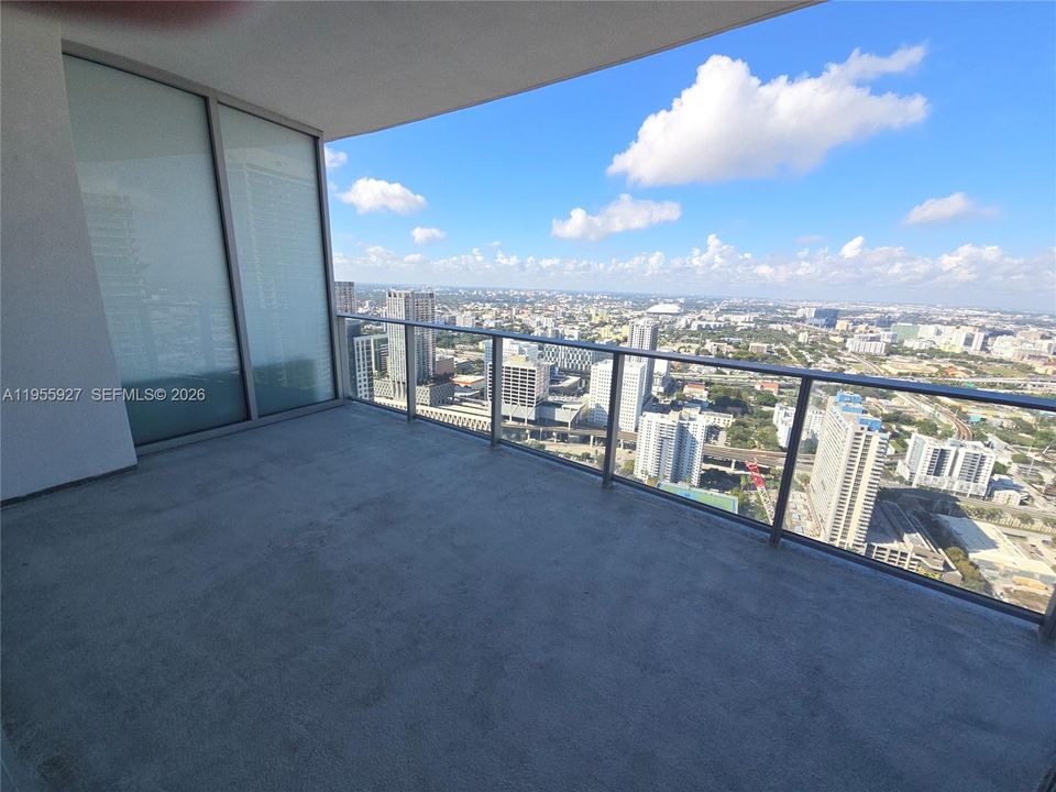 For Sale: $795,000 (1 beds, 2 baths, 1185 Square Feet)