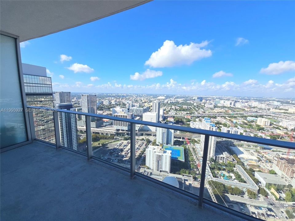 For Sale: $795,000 (1 beds, 2 baths, 1185 Square Feet)