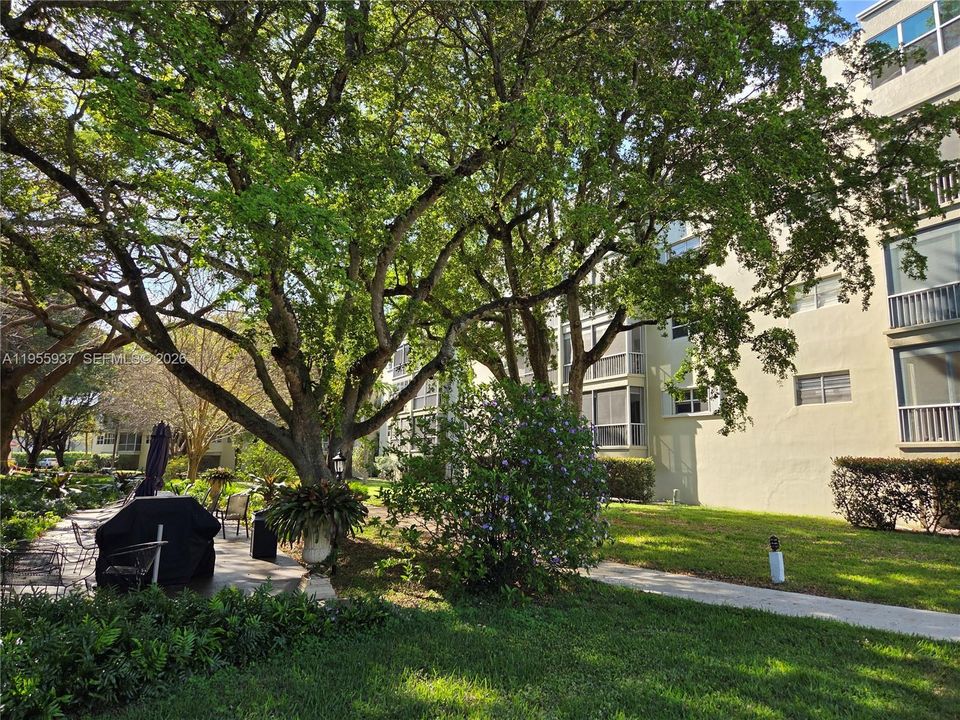 En Venta: $138,900 (1 camas, 1 baños, 932 Pies cuadrados)