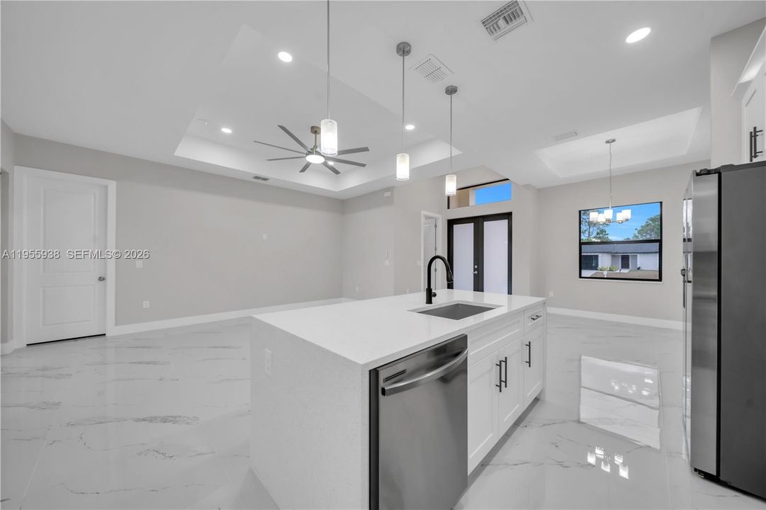 Active With Contract: $335,000 (4 beds, 2 baths, 1568 Square Feet)