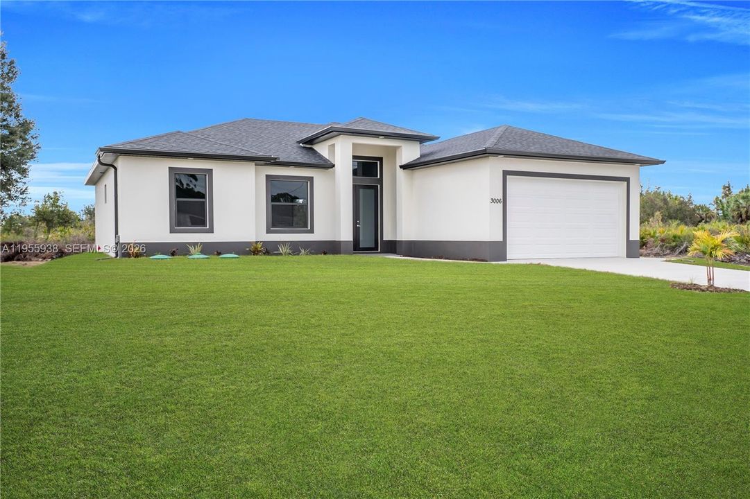 Active With Contract: $335,000 (4 beds, 2 baths, 1568 Square Feet)